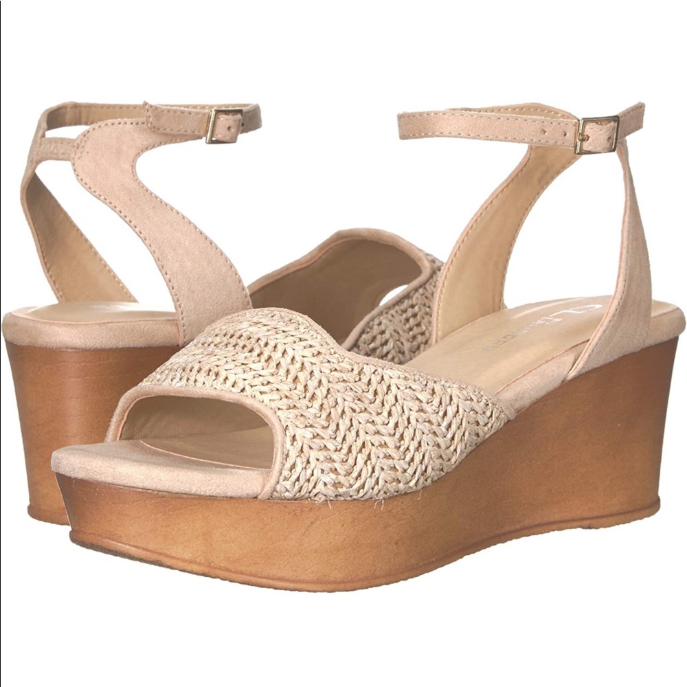 NWOB Chinese Laundry Charlise Wedge Sandal